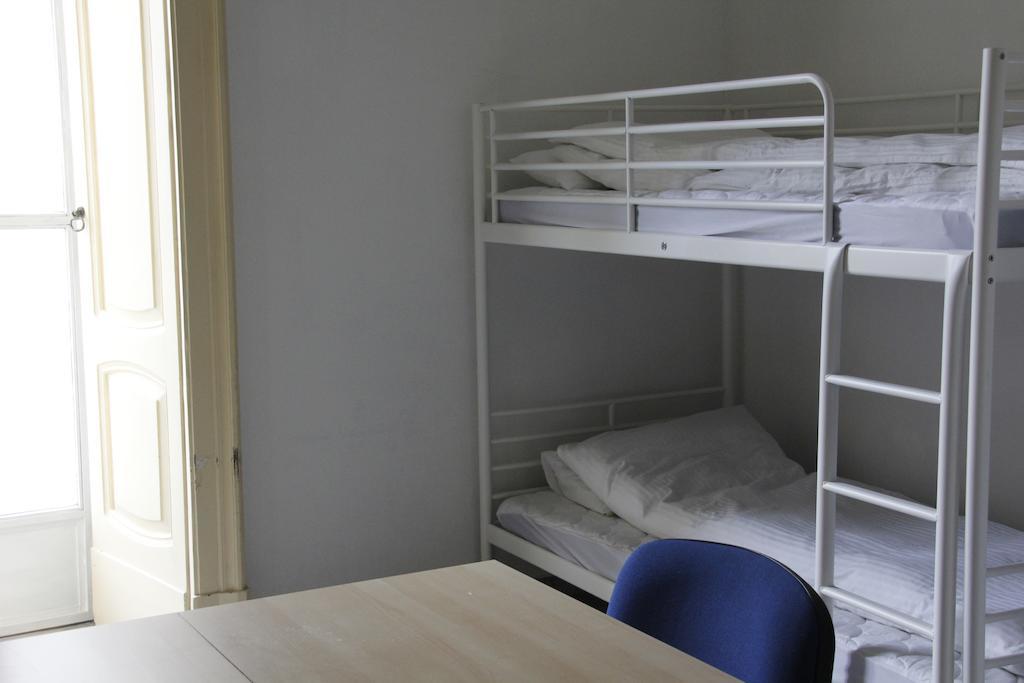 Youthhome B&B Napoli Ruang foto